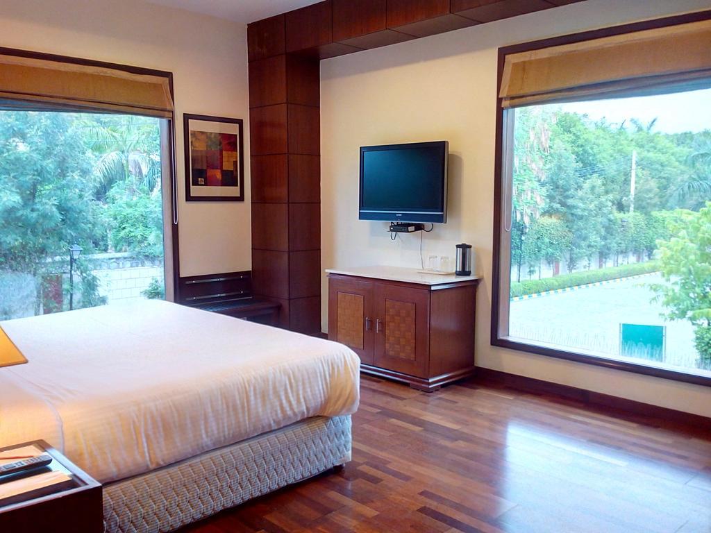 Hotel The Ocean Pearl Retreat Nueva Delhi Exterior foto