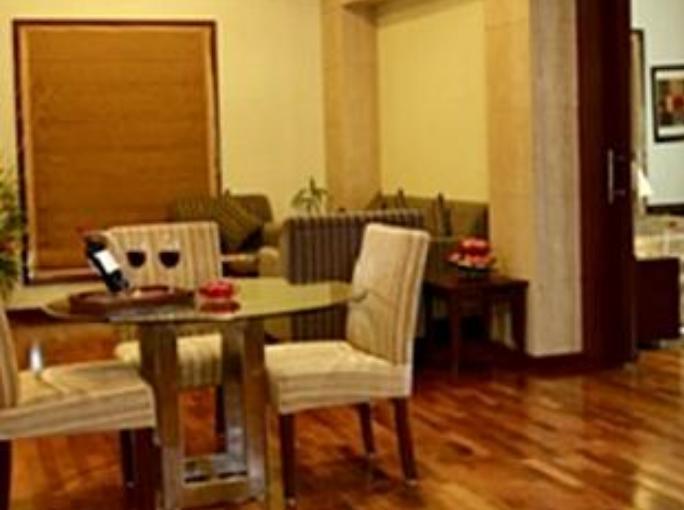 Hotel The Ocean Pearl Retreat Nueva Delhi Exterior foto